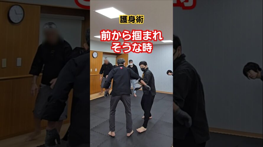 【片手で投げる】#女性護身術 #護身術 #護身 #剣護身術 #selfdefense #shorts #関節技